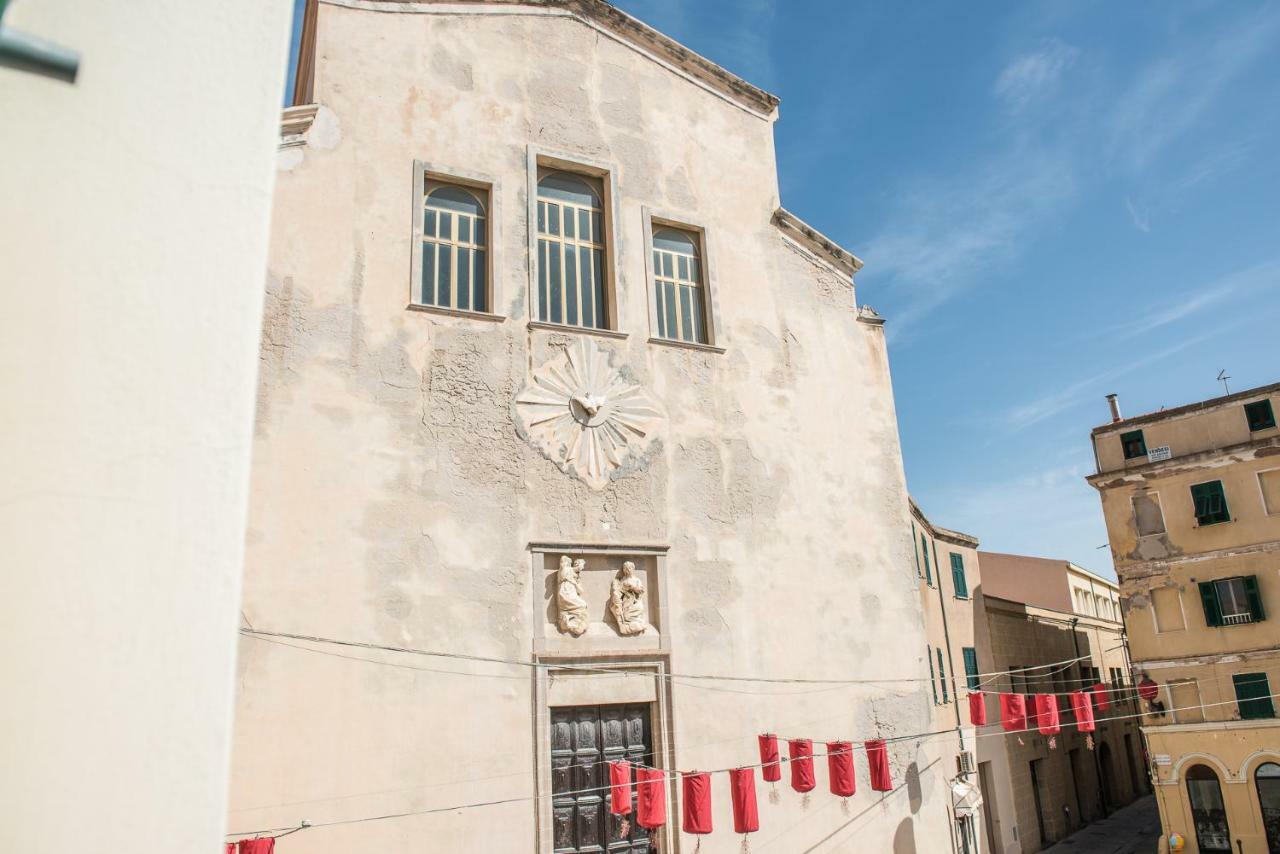 Piazza Ginnasio Affittacamere Alghero Exterior foto