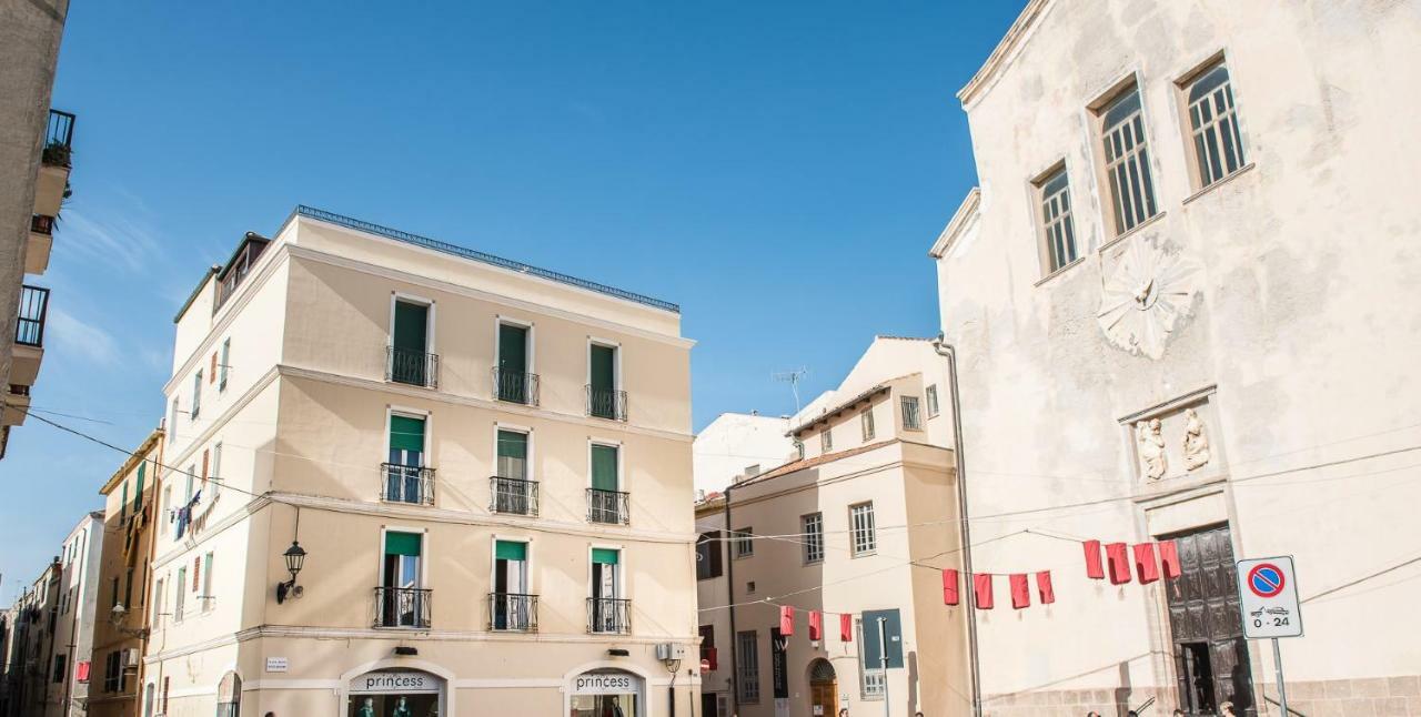 Piazza Ginnasio Affittacamere Alghero Exterior foto